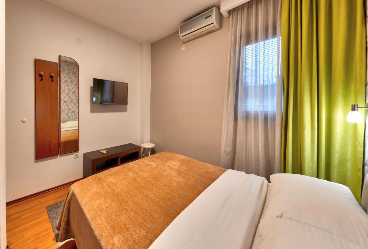 Pansion Villa Nur Μόσταρ Εξωτερικό φωτογραφία