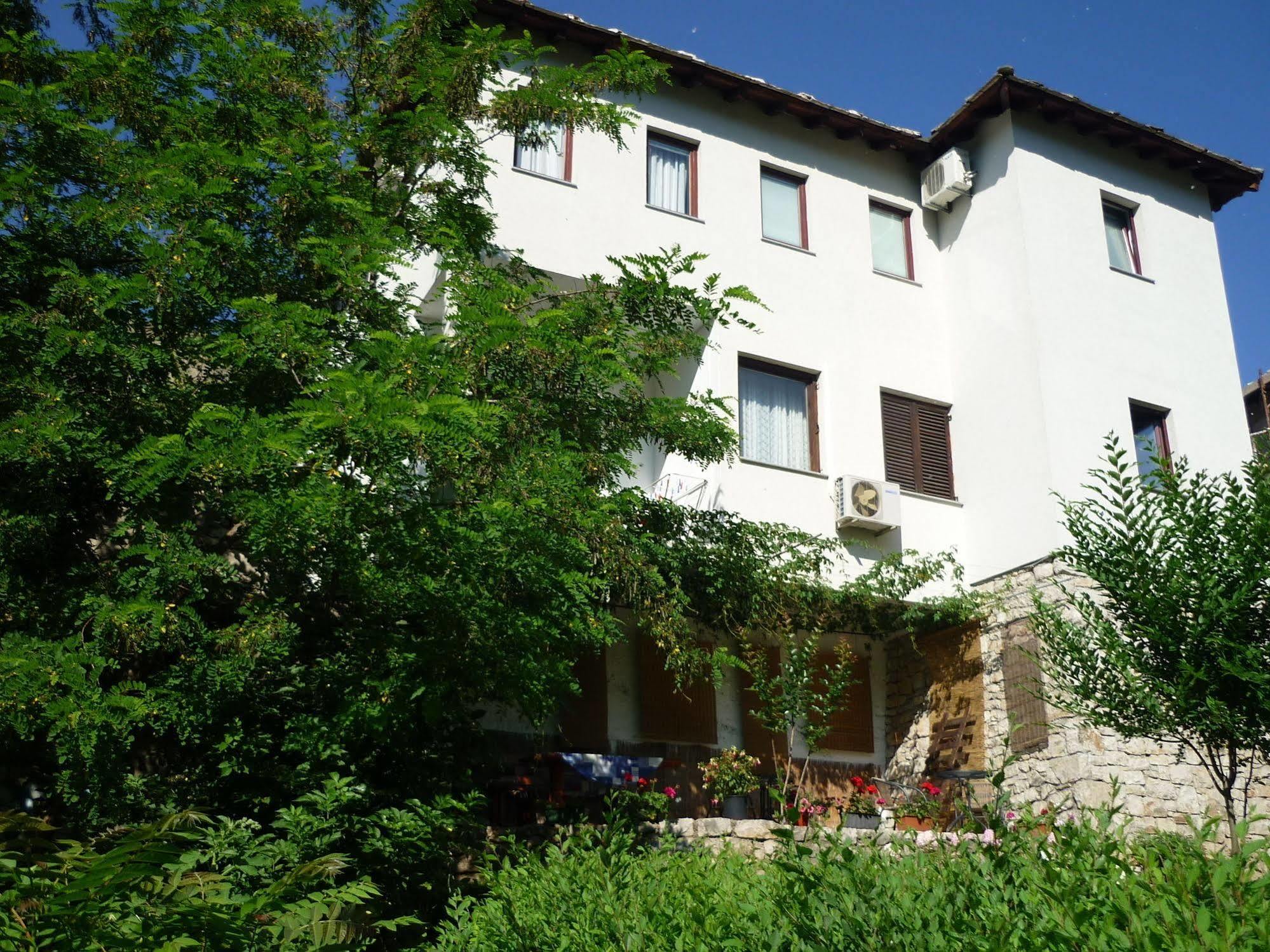 Pansion Villa Nur Μόσταρ Εξωτερικό φωτογραφία