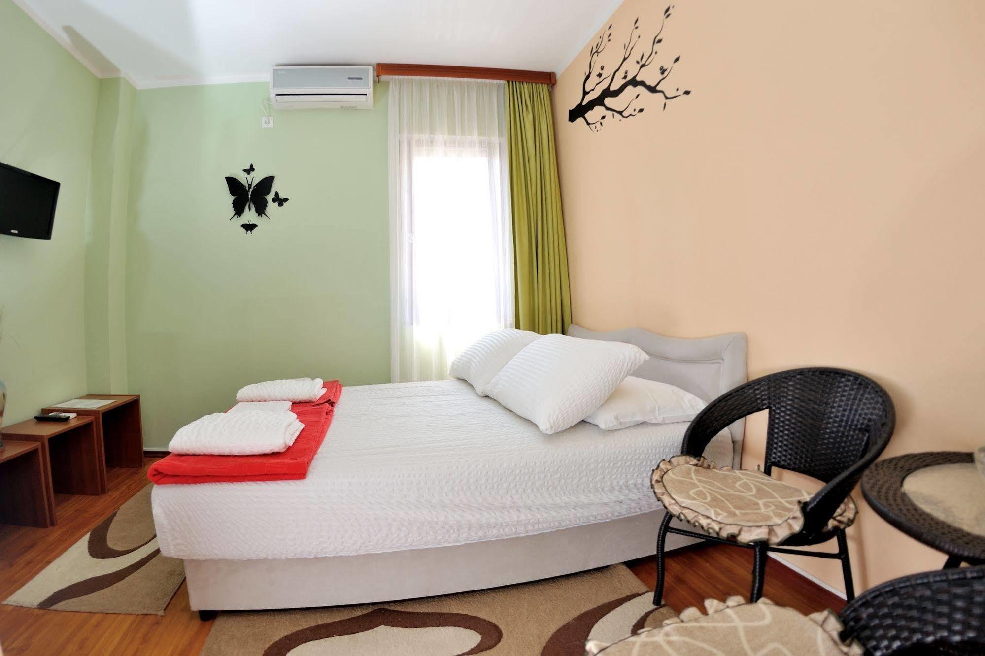 Pansion Villa Nur Μόσταρ Εξωτερικό φωτογραφία